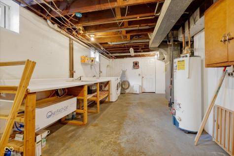 3637 W 69th Street Indianapolis IN 46268