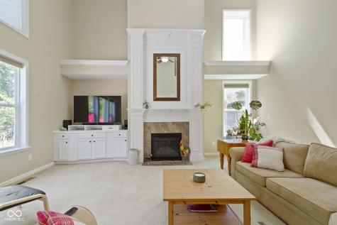 12269 Enmore Park Fishers IN 46037