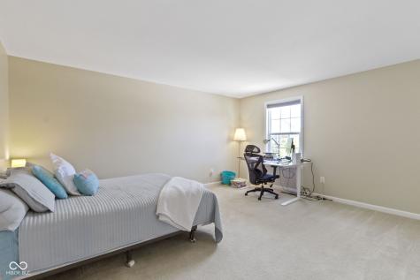 12269 Enmore Park Fishers IN 46037