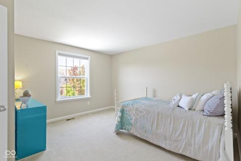 12269 Enmore Park Fishers IN 46037