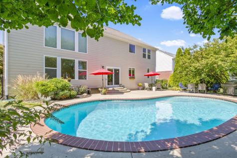 12269 Enmore Park Fishers IN 46037
