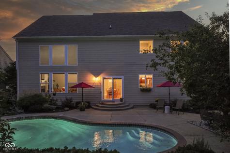 12269 Enmore Park Fishers IN 46037