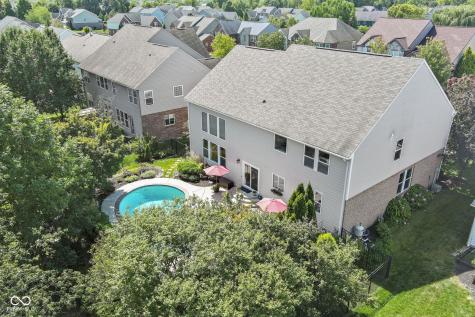 12269 Enmore Park Fishers IN 46037