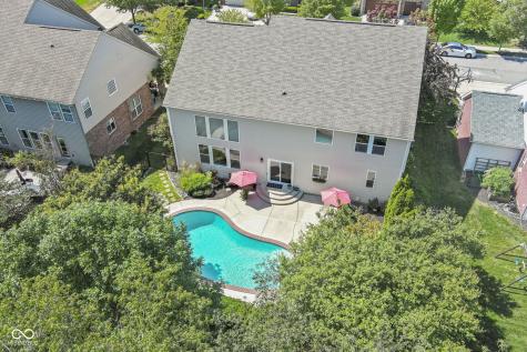 12269 Enmore Park Fishers IN 46037