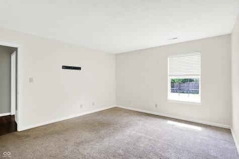 5327 Milhouse Road Indianapolis IN 46221