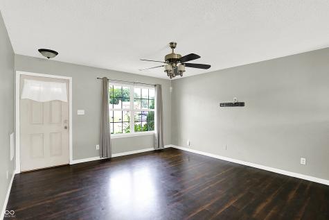 5327 Milhouse Road Indianapolis IN 46221