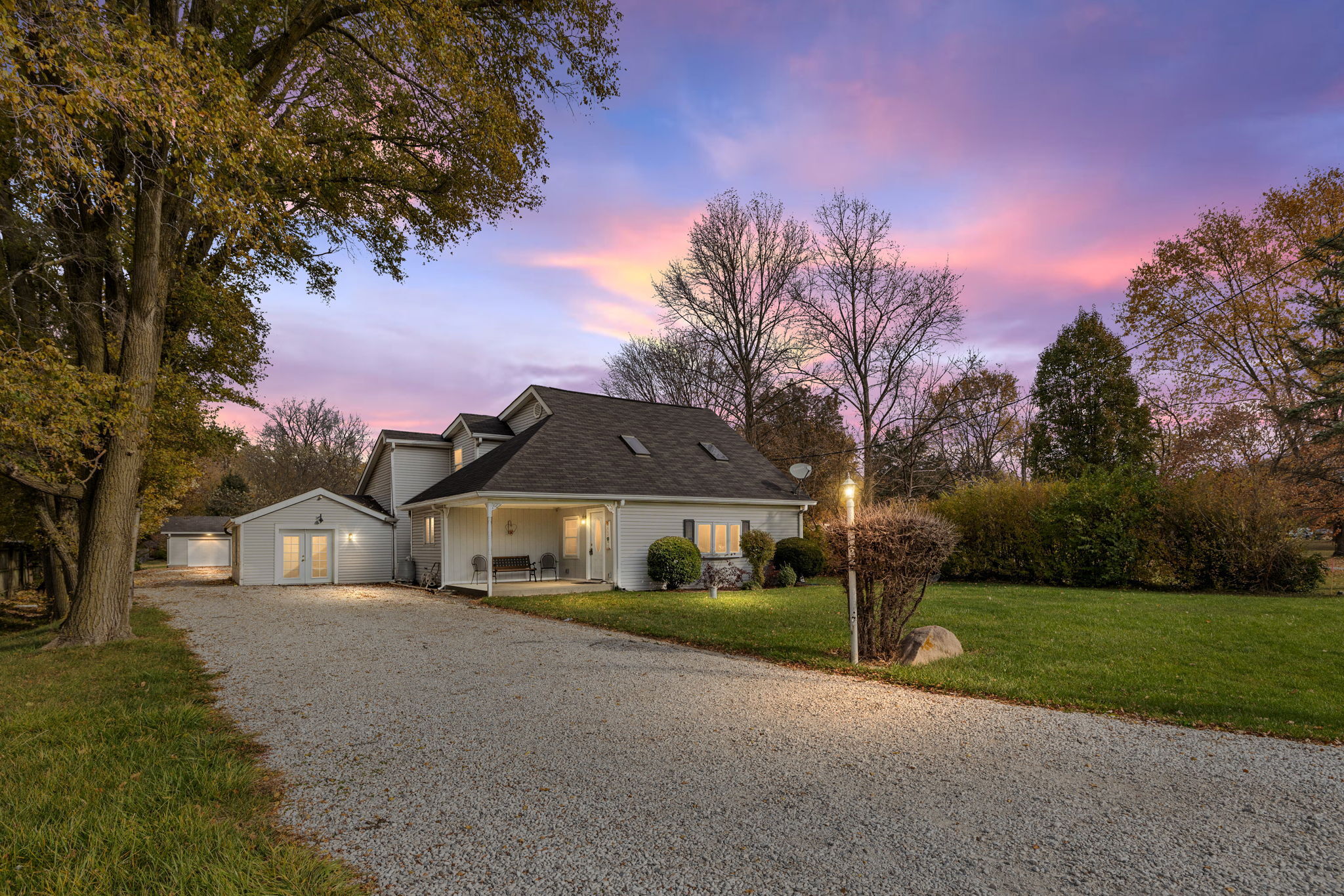 9332 E 10th Street Indianapolis IN 46229