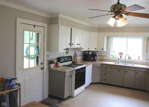 809 Cottage Avenue Crawfordsville IN 47933