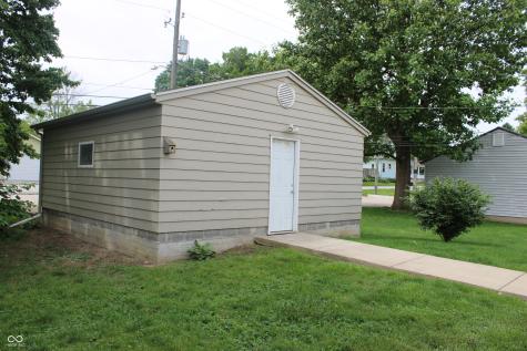 809 Cottage Avenue Crawfordsville IN 47933