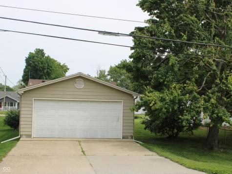 809 Cottage Avenue Crawfordsville IN 47933