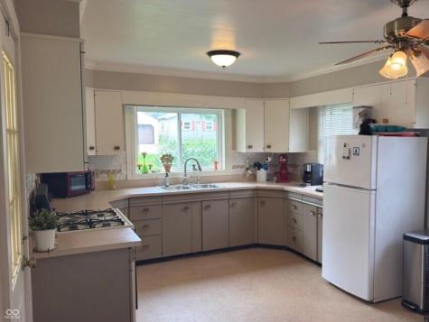 809 Cottage Avenue Crawfordsville IN 47933