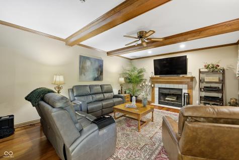 414 Deer Walk Trace Westfield IN 46074