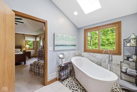 414 Deer Walk Trace Westfield IN 46074