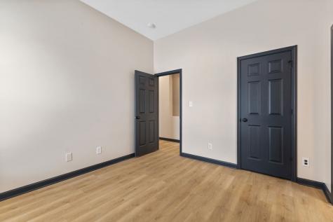 6620 Haddix Woods Court Indianapolis IN 46236