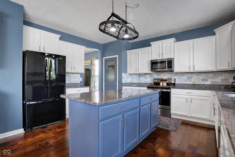 13836 Fieldcrest Drive Mccordsville IN 46055