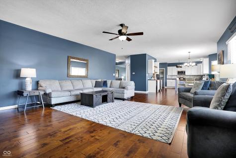 13836 Fieldcrest Drive Mccordsville IN 46055