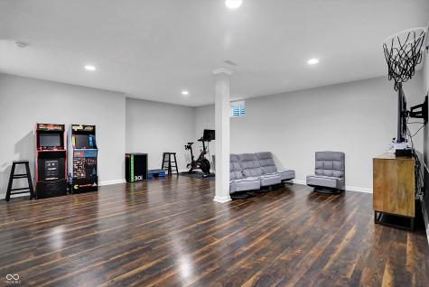 13836 Fieldcrest Drive Mccordsville IN 46055
