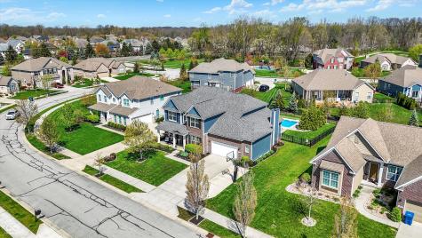 13836 Fieldcrest Drive Mccordsville IN 46055