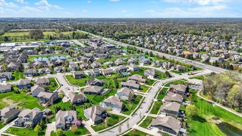 13836 Fieldcrest Drive Mccordsville IN 46055