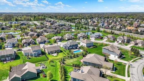 13836 Fieldcrest Drive Mccordsville IN 46055