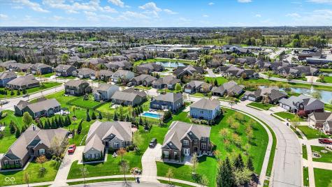 13836 Fieldcrest Drive Mccordsville IN 46055