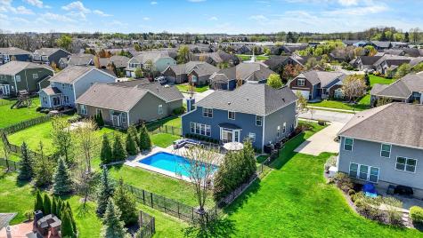 13836 Fieldcrest Drive Mccordsville IN 46055