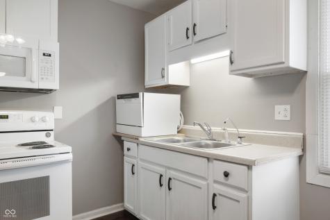 3225 S Rybolt Avenue Indianapolis IN 46221