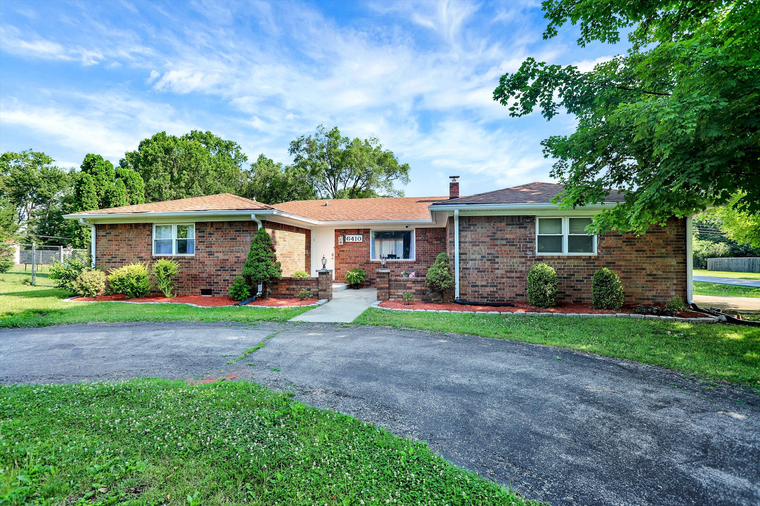 6410 Walton Street Indianapolis IN 46241