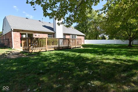 202 Sugar Bush Lane S Brownsburg IN 46112