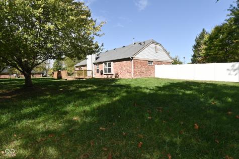 202 Sugar Bush Lane S Brownsburg IN 46112