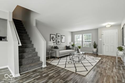 1236 N Aberdeen Drive Franklin IN 46131
