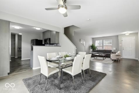 1236 N Aberdeen Drive Franklin IN 46131