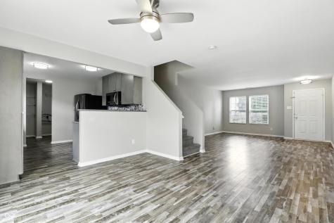 1236 N Aberdeen Drive Franklin IN 46131