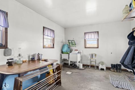 2034 N Naugle Road Salem IN 47167