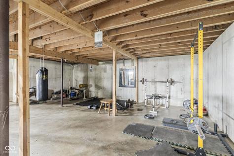 2034 N Naugle Road Salem IN 47167