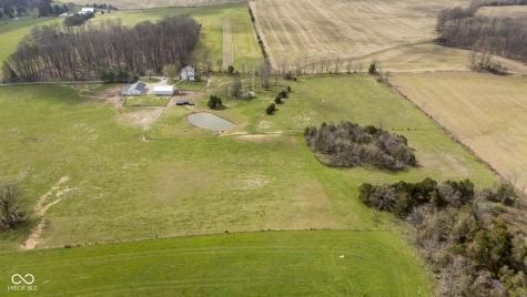 2034 N Naugle Road Salem IN 47167