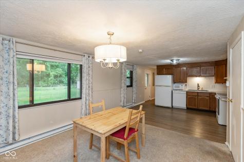 1262 Barefoot Trail Greenwood IN 46142