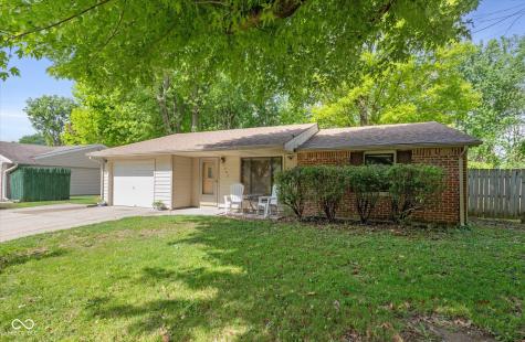 1262 Barefoot Trail Greenwood IN 46142