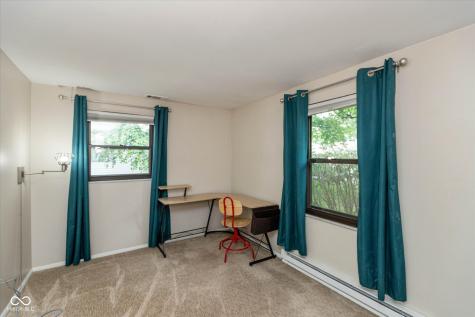 1262 Barefoot Trail Greenwood IN 46142