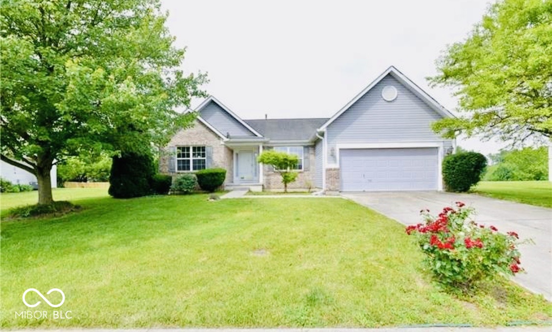 1527 Royal Lake Circle Indianapolis IN 46228