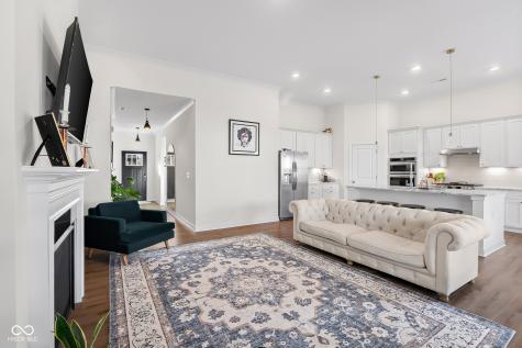 2751 Victory Drive Columbus IN 47203