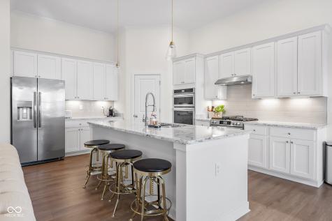 2751 Victory Drive Columbus IN 47203