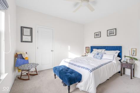 2751 Victory Drive Columbus IN 47203