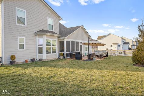 2751 Victory Drive Columbus IN 47203