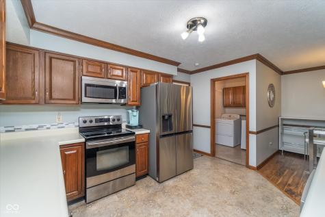 7856 Trotwood Circle Indianapolis IN 46256