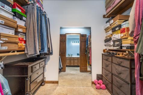 7856 Trotwood Circle Indianapolis IN 46256
