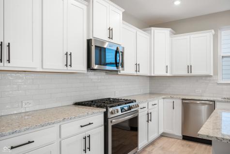 14239 Coyote Ridge Drive Noblesville IN 46060