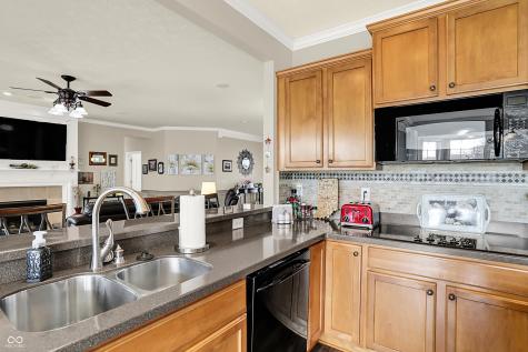 16131 Oliver Street Fishers IN 46037