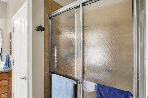 16131 Oliver Street Fishers IN 46037