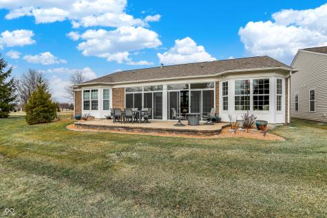 16131 Oliver Street Fishers IN 46037